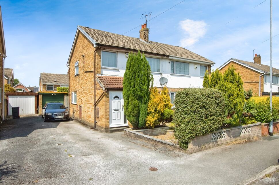 Main image of 3 bedroom Semi Detached House for sale, Denshaw Drive, Morley, West Yorkshire, LS27