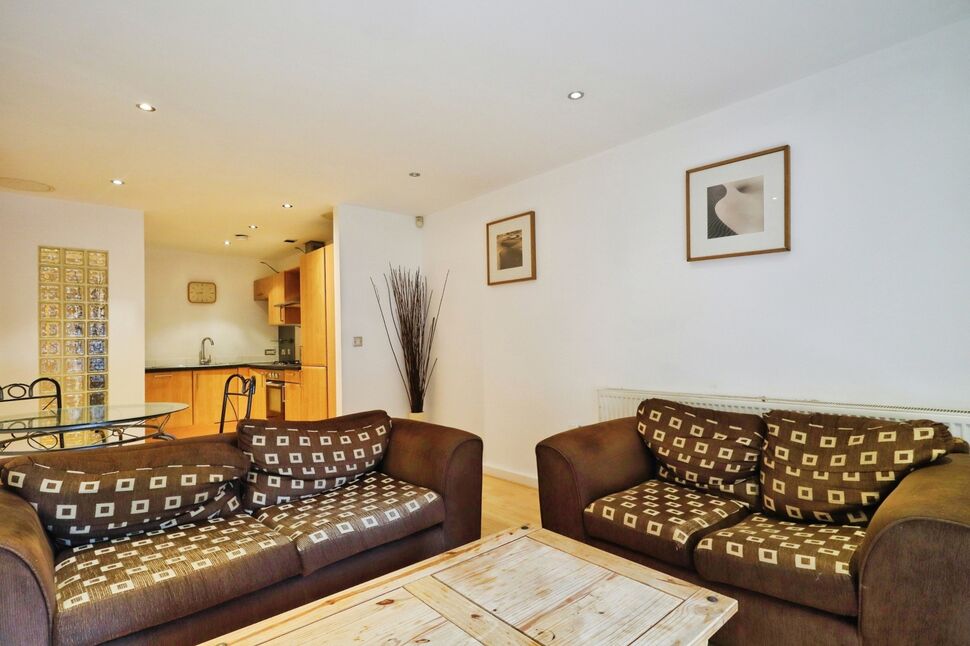 Main image of 2 bedroom Flat for sale, Bowman Lane, Hunslet, West Yorkshire, LS10