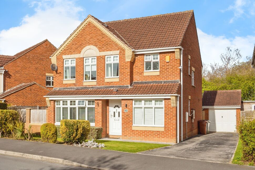 Main image of 4 bedroom Detached House for sale, Springfield Road, Morley, West Yorkshire, LS27