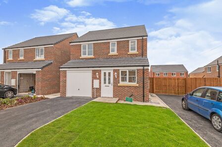 3 bedroom Detached House to rent