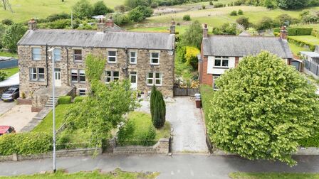 5 bedroom Semi Detached House for sale