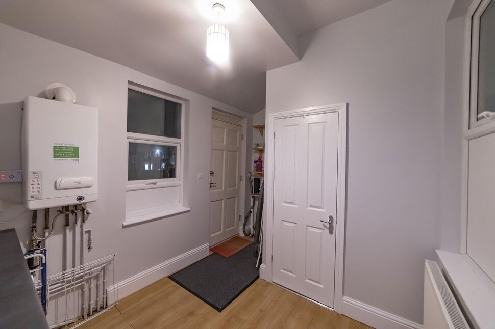Utility / Downstairs WC