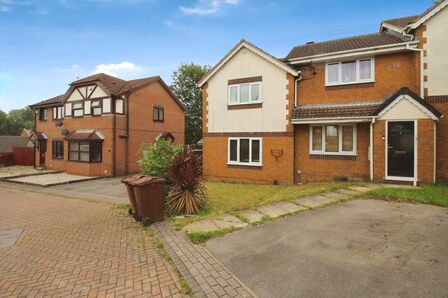 Providence Court, 2 bedroom End Terrace House to rent, £995 pcm