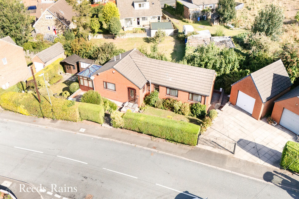 Main image of 2 bedroom Detached Bungalow for sale, Hillhead Drive, Batley, West Yorkshire, WF17