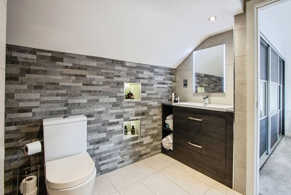 En-Suite Shower Room