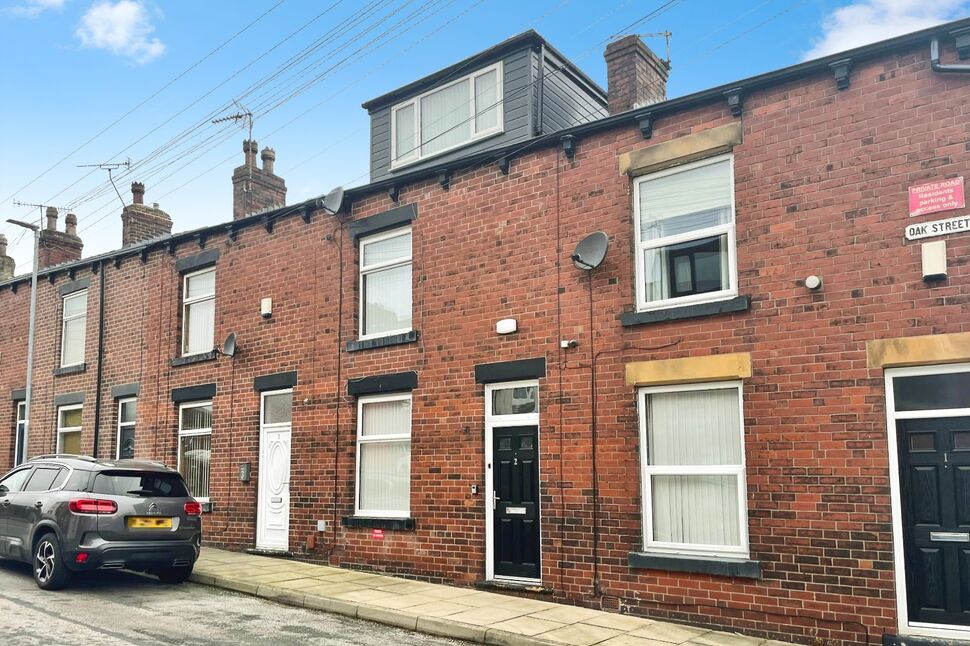 Main image of 3 bedroom Mid Terrace House for sale, Oak Street, Churwell, Leeds, LS27