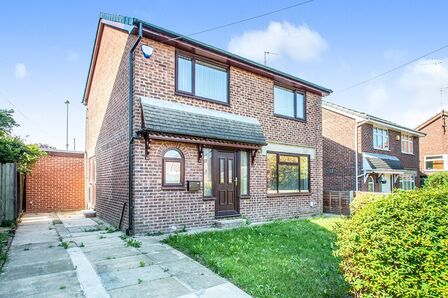 Daffil Avenue, 4 bedroom Detached House for sale, &pound;320,000