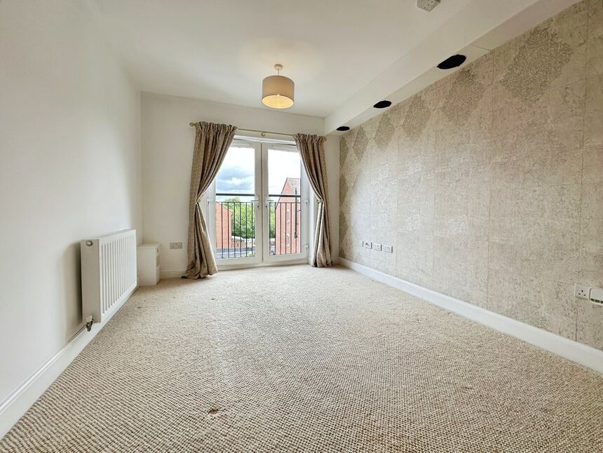 Kitchen / Living Area