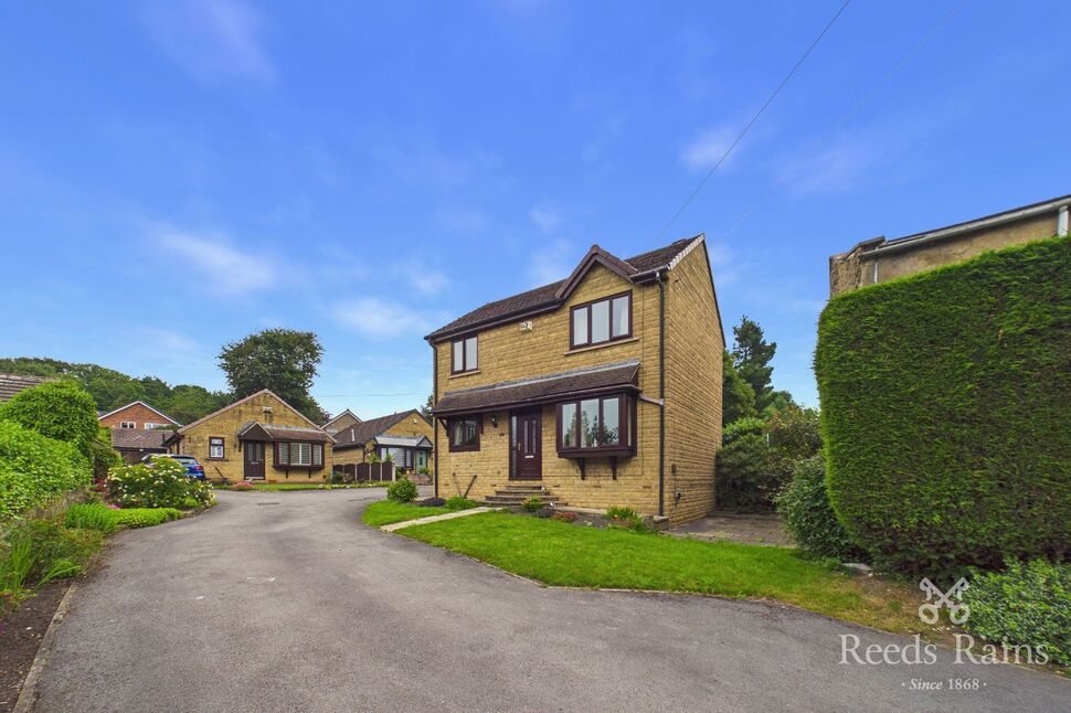 3 bedroom Detached House for sale