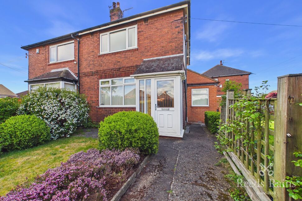 Main image of 2 bedroom Semi Detached House to rent, Gerard Avenue, Morley, West Yorkshire, LS27