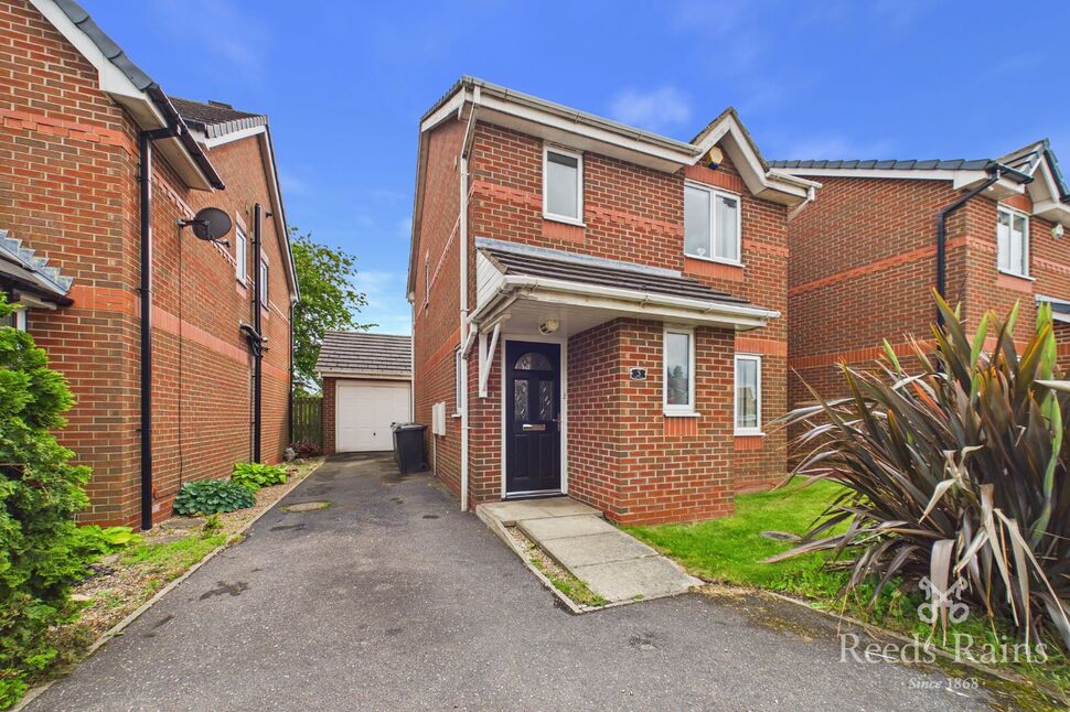 Main image of 3 bedroom Detached House for sale, Shire Road, Morley, West Yorkshire, LS27