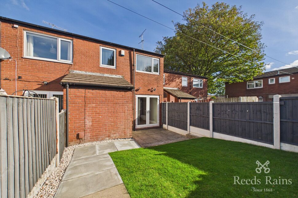 Main image of 3 bedroom Mid Terrace House to rent, Disraeli Terrace, Leeds, West Yorkshire, LS11
