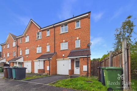 Digpal Road, 4 bedroom End Terrace House to rent, &pound;1,595 pcm