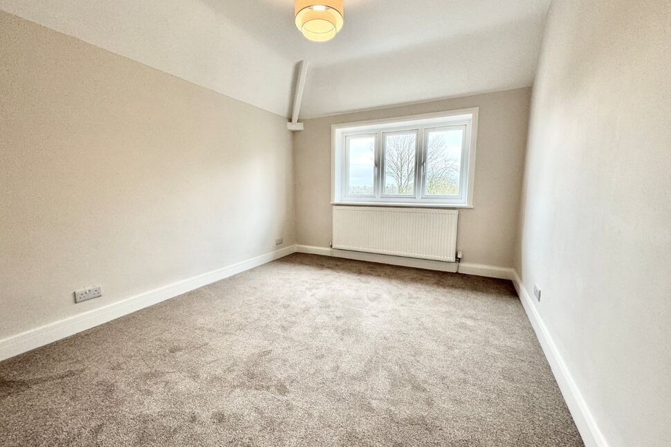 3 bedroom Semi Detached House for sale, London Road, Stapeley, CW5 £