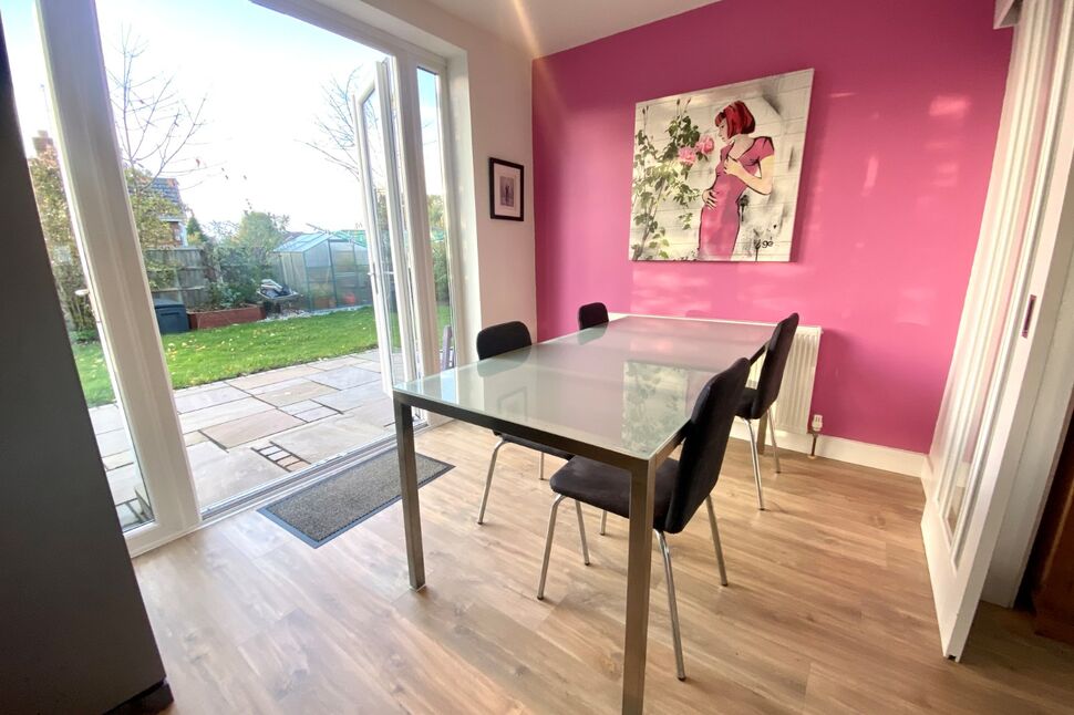 4 bedroom Detached House for sale, Laidon Avenue, Crewe, CW2 £325,000