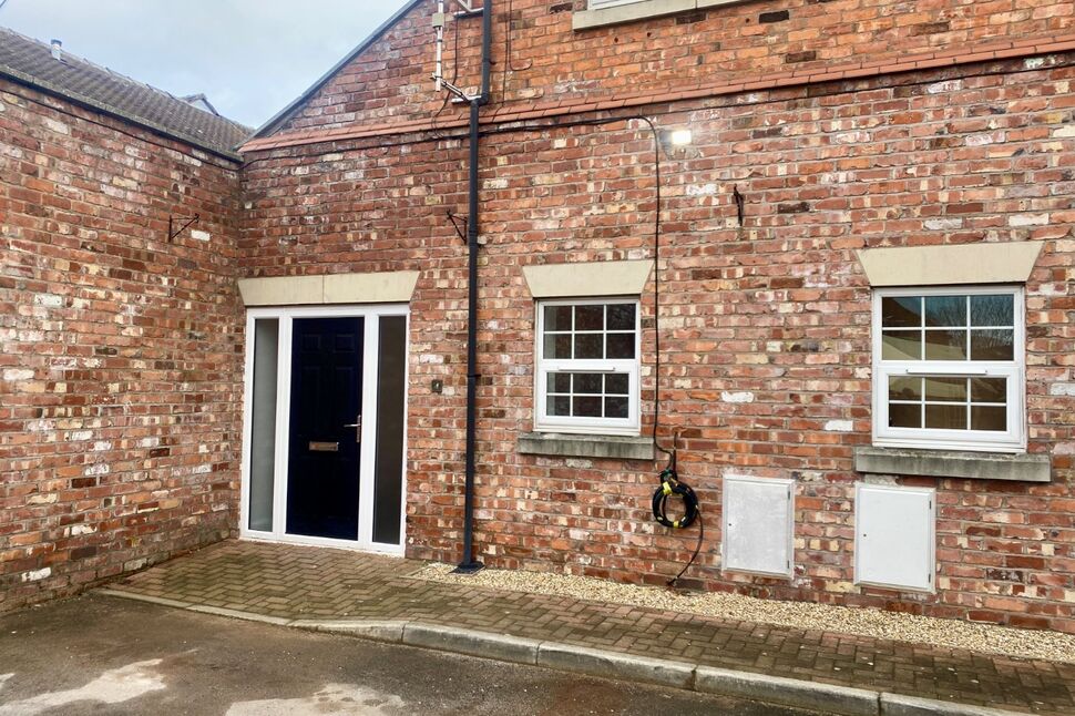 Main image of 1 bedroom Flat to rent, Kensington Court, Nantwich, Cheshire, CW5