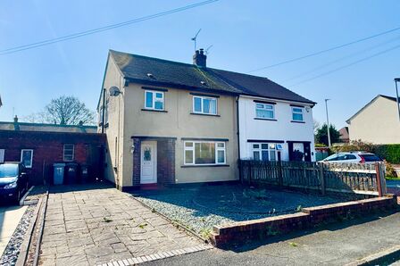 Wyche Avenue, 3 bedroom Semi Detached House to rent, £950 pcm