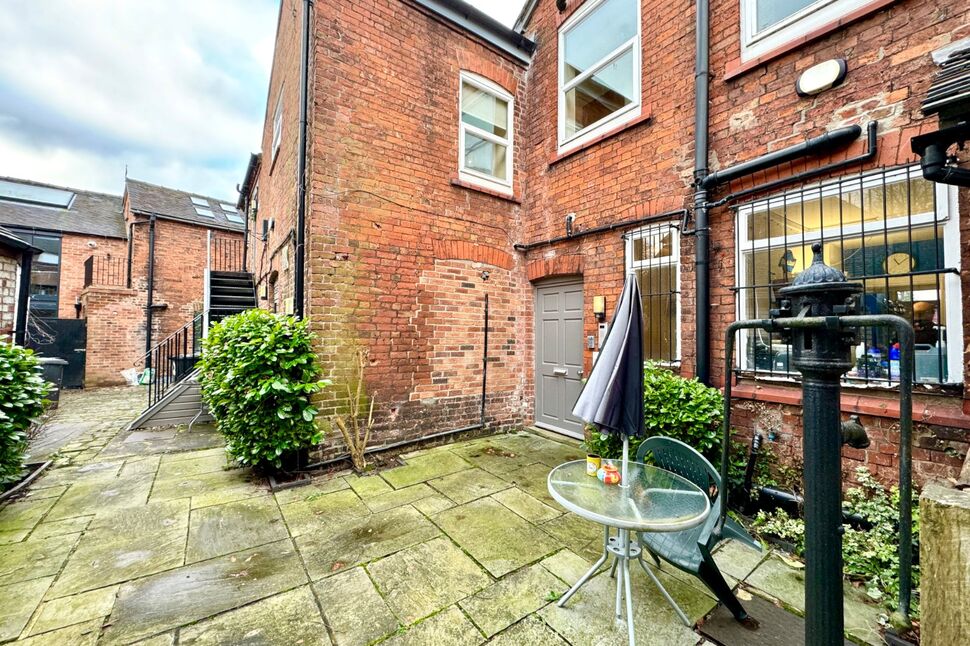 Main image of 1 bedroom  Flat to rent, The Square, Audlem, Cheshire, CW3