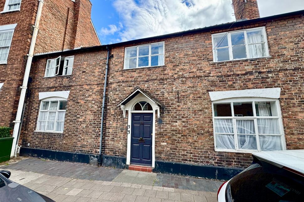 Main image of 3 bedroom Mid Terrace House for sale, Welsh Row, Nantwich, Cheshire, CW5