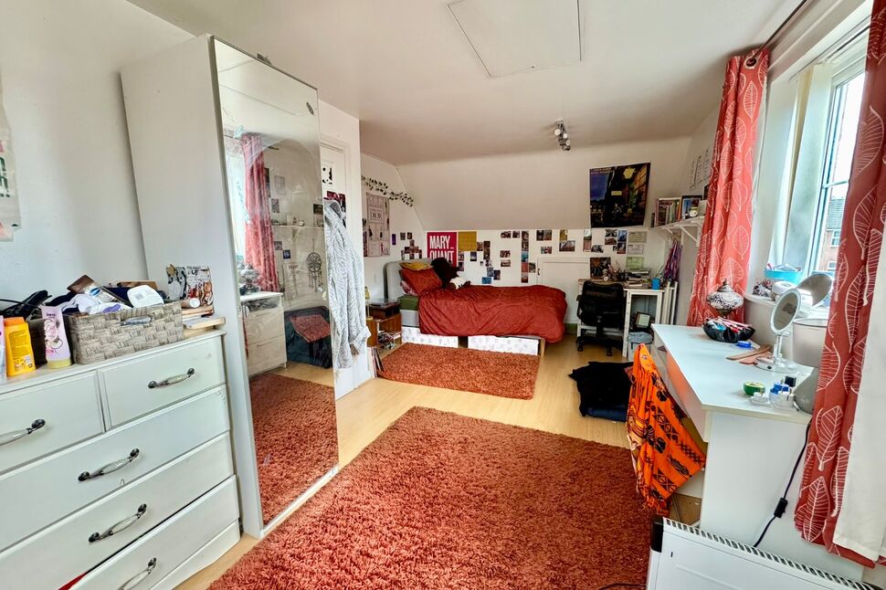 Bedroom 4
