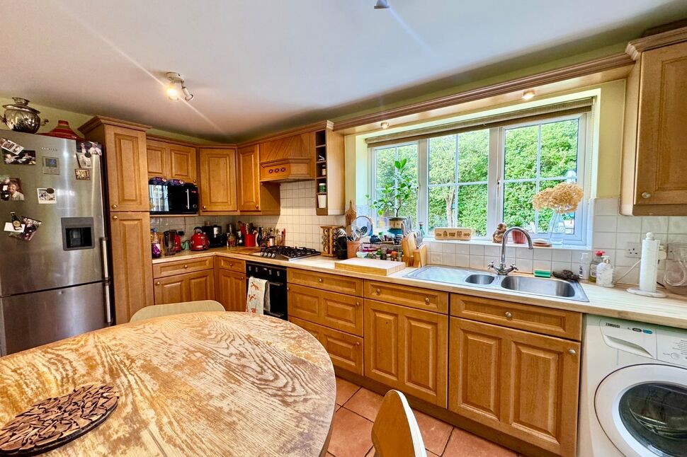 Kitchen / Breakfast Room