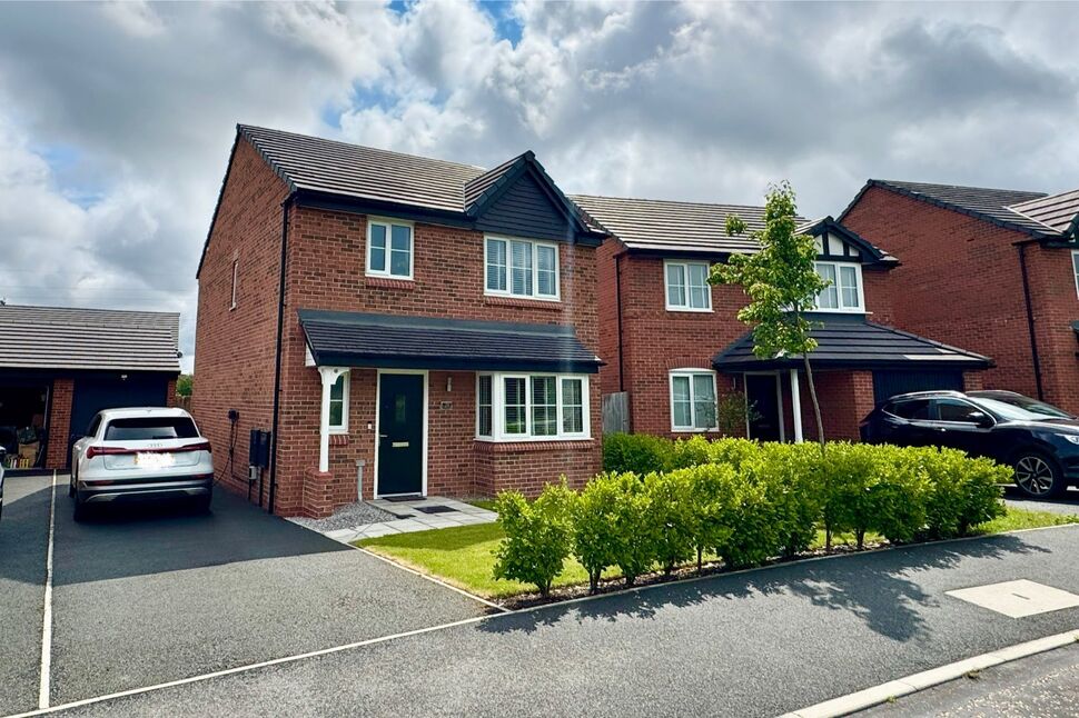 Main image of 3 bedroom Detached House to rent, Taylor Road, Wistaston, Cheshire, CW2