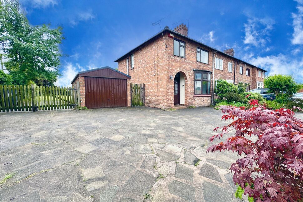 3 bedroom End Terrace House for sale