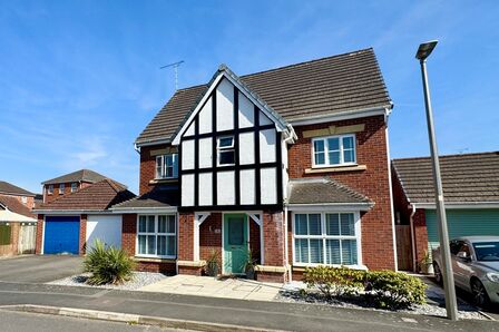 Sherratt Close, 6 bedroom Detached House for sale, £560,000