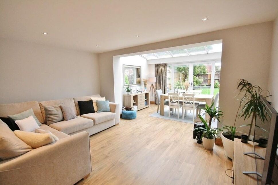 Living Room / Orangery