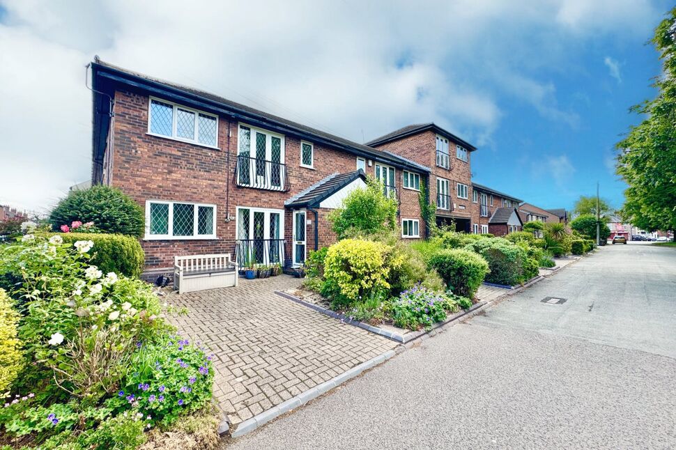 Main image of 1 bedroom Flat for sale, The Mews, Moreton Parade, Staffordshire, ST5