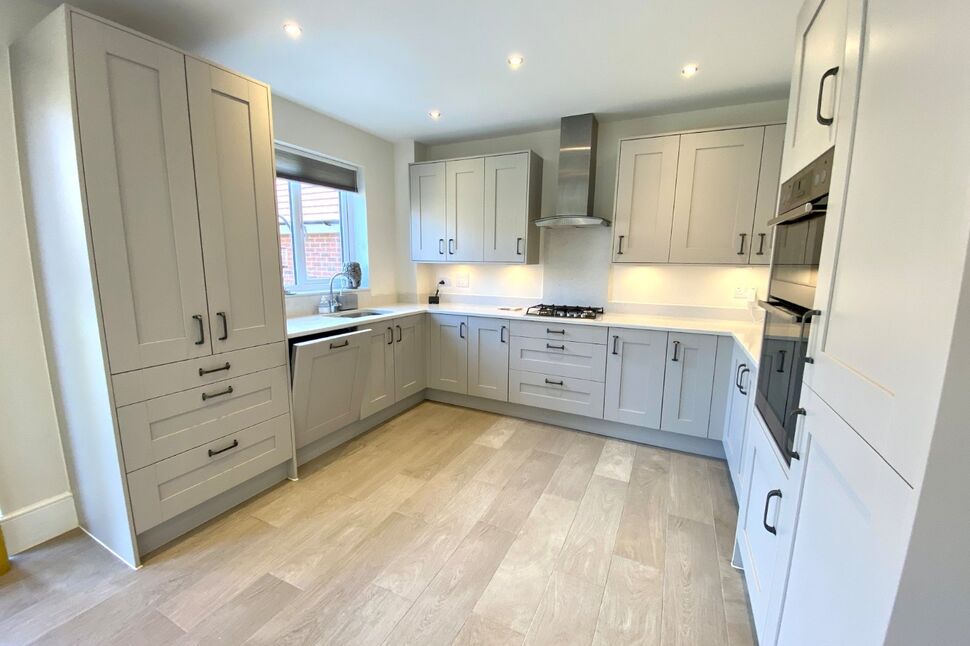 Kitchen Dining / Family Room