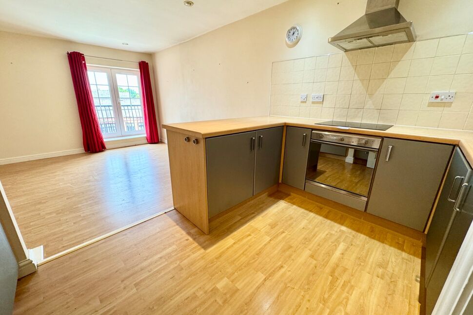 Kitchen / Living Room