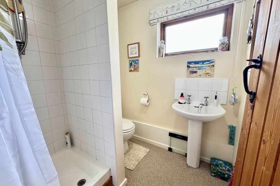 En-Suite Bathroom