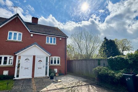 2 bedroom End Terrace House for sale