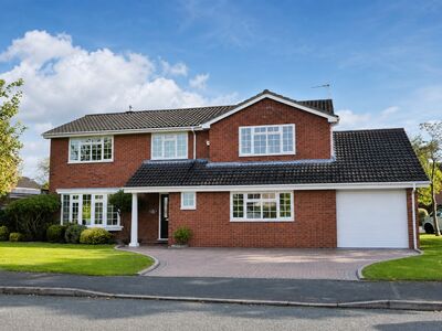 5 bedroom Detached House for sale