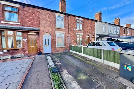2 bedroom Mid Terrace House for sale