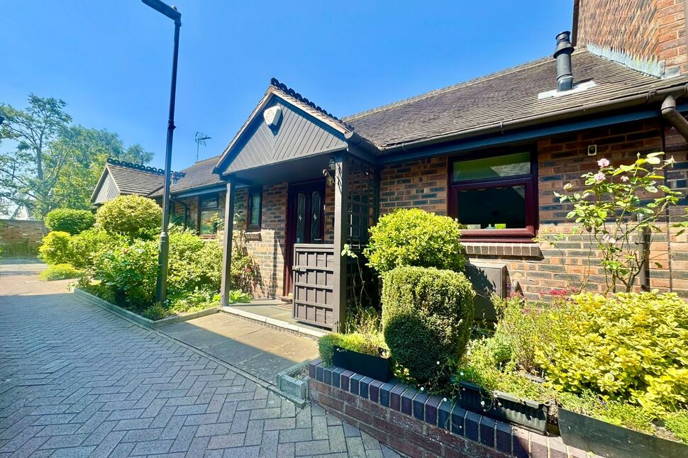 Main image of 2 bedroom Semi Detached Bungalow for sale, Rectory Close, Nantwich, Cheshire, CW5