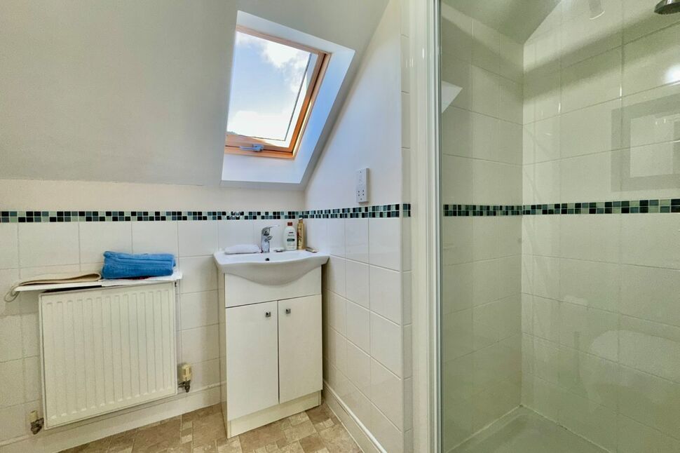 En-Suite Bathroom