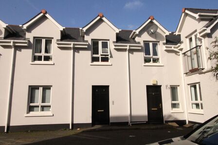 The Courtyard Mary Street, 2 bedroom  Flat to rent, £725 pcm