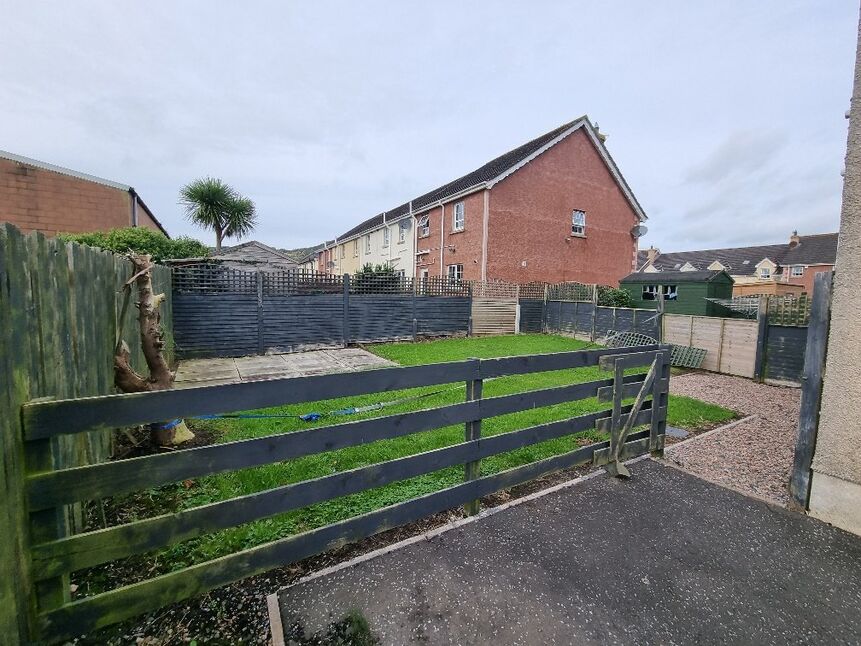 3 bedroom House to rent, Ravenhill Lane, Newtownards, BT23 £825 pcm