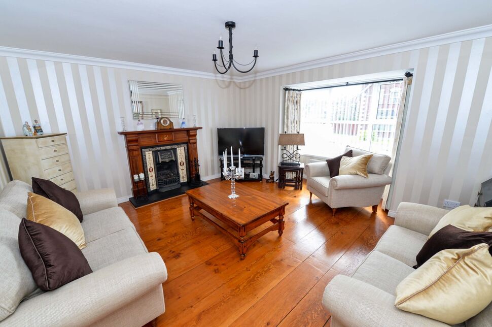 3 bedroom Detached House for sale, Whitethorn Brae, Newtownards, BT23