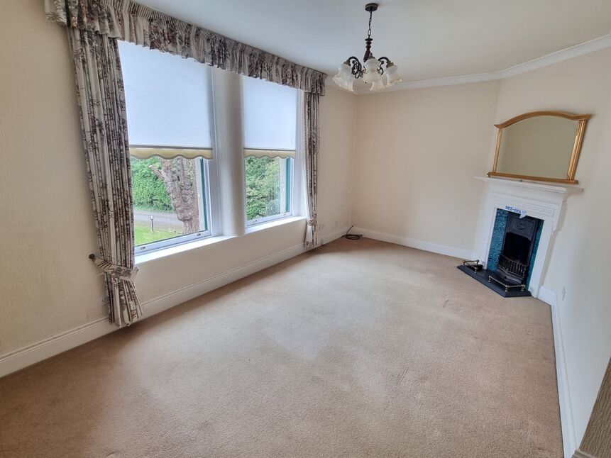 2 bedroom Flat for sale, Ballygowan Road, Comber, BT23 £150,000