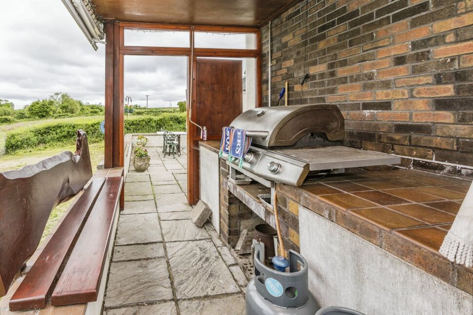 4 bedroom Detached House for sale, Loughries Road, Newtownards, BT23