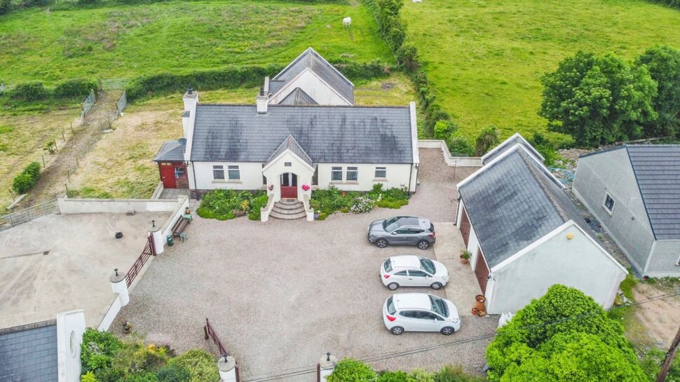 4 bedroom Detached House for sale, Loughries Road, Newtownards, BT23