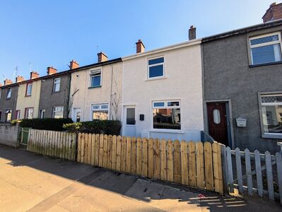 John Street, 2 bedroom Mid Terrace House to rent, £850 pcm