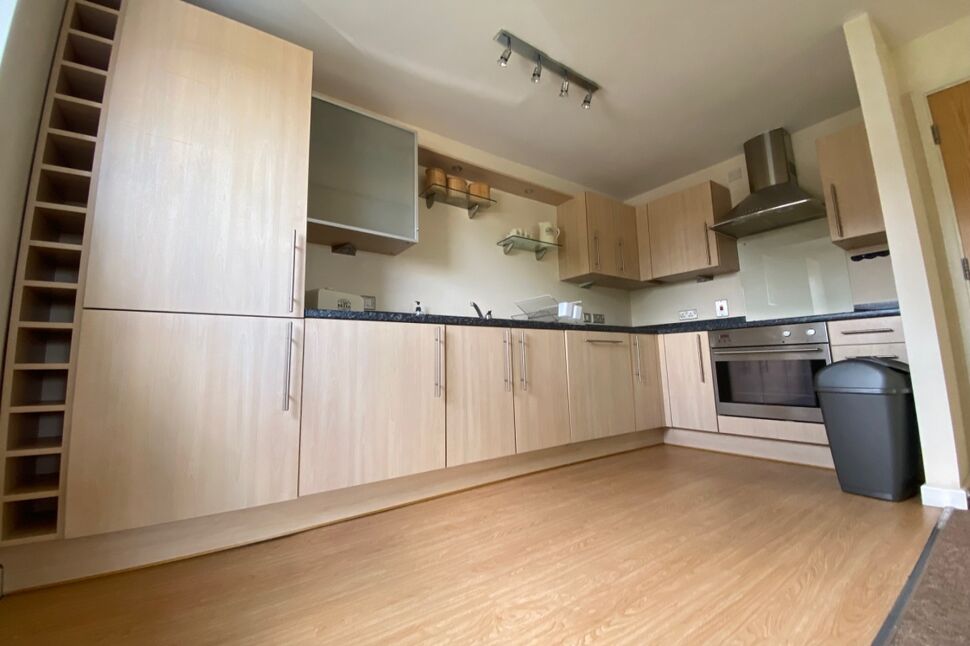 Lounge / Kitchen