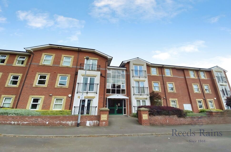 Main image of 2 bedroom Flat to rent, Quarry Avenue, Stoke-On-Trent, ST4