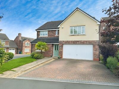 Winghouse Lane, 5 bedroom Detached House to rent, £1,850 pcm