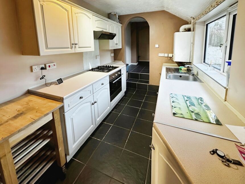 2 bedroom Mid Terrace House for sale, Rye Hills, Bignall End, ST7 £