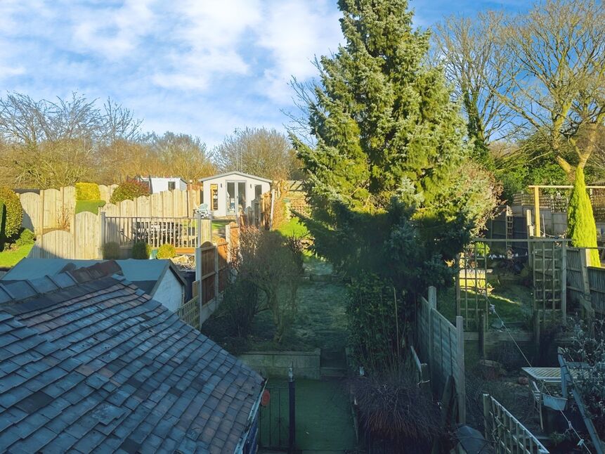 2 bedroom Mid Terrace House for sale, Rye Hills, Bignall End, ST7 £